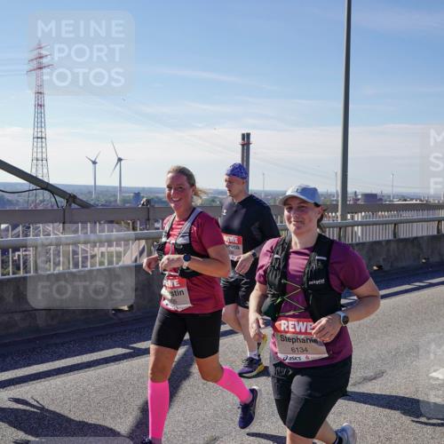 03.10.2025 - Köhlbrandbrückenlauf Michael Burmester http://msf.ph/oto/9124804 03.10.2025 13:07:58 Position 2 6134 meine-sportfotos.de