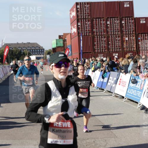 03.10.2025 - Köhlbrandbrückenlauf Jannik Wohlers http://msf.ph/oto/9124837 03.10.2025 13:06:37 Ziel 4015, 4026, 4122, 4151, 4312, 4396, 4405, 4658, 4659, 5798, 5971, 6061, 6256, 6721 meine-sportfotos.de