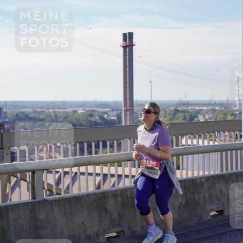 03.10.2025 - Köhlbrandbrückenlauf Michael Burmester http://msf.ph/oto/9124885 03.10.2025 13:08:08 Position 2 5999, 9 meine-sportfotos.de