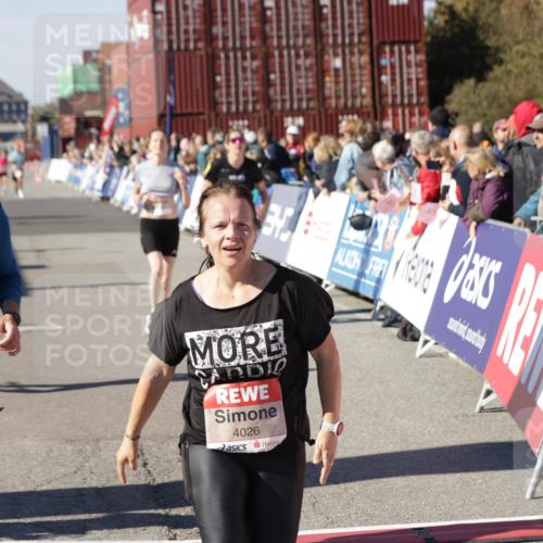 03.10.2025 - Köhlbrandbrückenlauf Jannik Wohlers http://msf.ph/oto/9124895 03.10.2025 13:06:38 Ziel 4015, 4026, 4122, 4151, 4312, 4396, 4405, 4658, 5798, 5971, 6061, 6256, 6721 meine-sportfotos.de