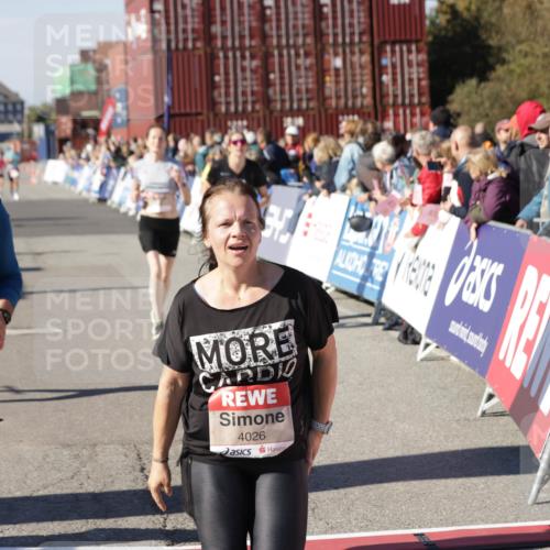03.10.2025 - Köhlbrandbrückenlauf Jannik Wohlers http://msf.ph/oto/9124899 03.10.2025 13:06:39 Ziel 4015, 4026, 4122, 4151, 4312, 4396, 4405, 5798, 5971, 6061, 6256, 6721 meine-sportfotos.de