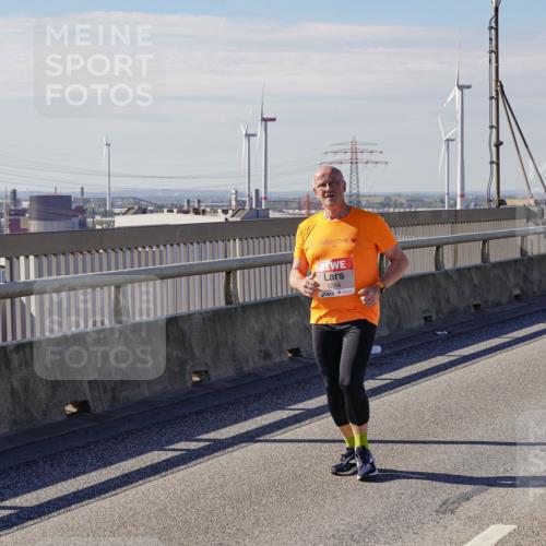 03.10.2025 - Köhlbrandbrückenlauf Michael Burmester http://msf.ph/oto/9124902 03.10.2025 13:08:09 Position 2 6264 meine-sportfotos.de
