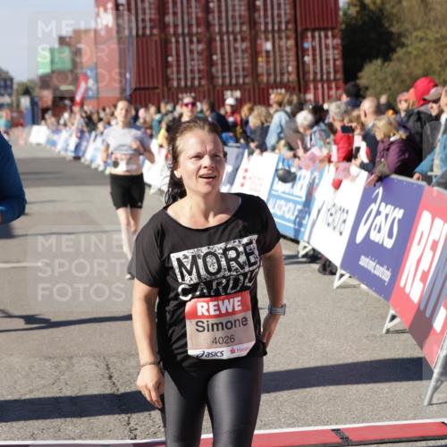 03.10.2025 - Köhlbrandbrückenlauf Jannik Wohlers http://msf.ph/oto/9124906 03.10.2025 13:06:39 Ziel 4015, 4026, 4122, 4151, 4312, 4396, 4405, 5798, 5971, 6061, 6256, 6721 meine-sportfotos.de