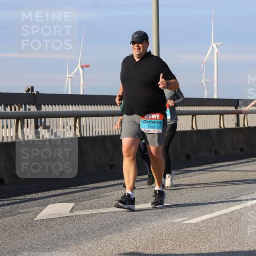 03.10.2025 - Köhlbrandbrückenlauf Strokosch-Dieckow http://msf.ph/oto/9124924 03.10.2025 10:06:19 Position 2 1518 meine-sportfotos.de