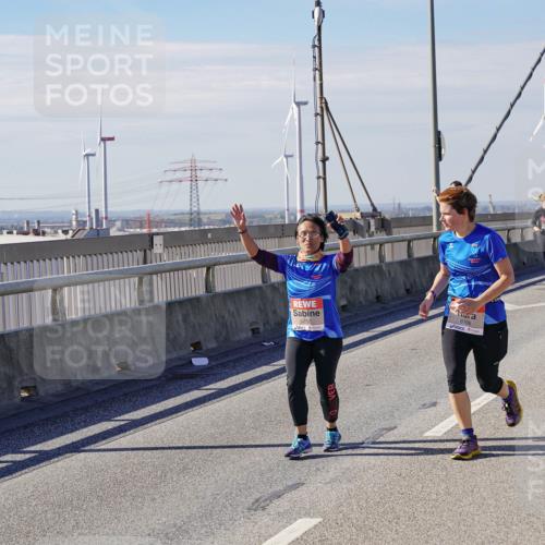 03.10.2025 - Köhlbrandbrückenlauf Michael Burmester http://msf.ph/oto/9124937 03.10.2025 13:08:16 Position 2 6109 meine-sportfotos.de