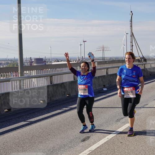03.10.2025 - Köhlbrandbrückenlauf Michael Burmester http://msf.ph/oto/9124964 03.10.2025 13:08:17 Position 2  meine-sportfotos.de