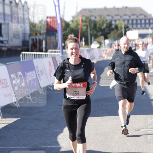 03.10.2025 - Köhlbrandbrückenlauf Jannik Wohlers http://msf.ph/oto/9124967 03.10.2025 13:06:41 Ziel 4015, 4026, 4122, 4151, 4312, 4405, 5798, 5971, 6061, 6089, 6256, 6721 meine-sportfotos.de
