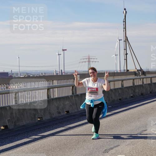 03.10.2025 - Köhlbrandbrückenlauf Michael Burmester http://msf.ph/oto/9125116 03.10.2025 13:08:29 Position 2 117, 5015 meine-sportfotos.de
