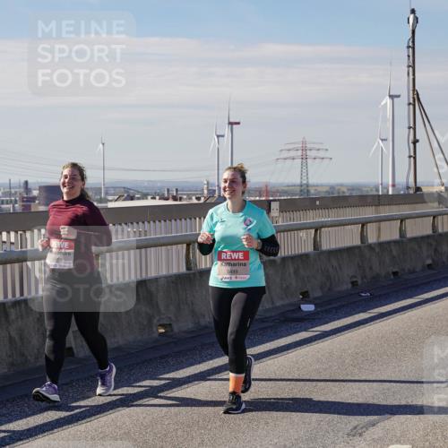 03.10.2025 - Köhlbrandbrückenlauf Michael Burmester http://msf.ph/oto/9125170 03.10.2025 13:08:37 Position 2 5559, 5499 meine-sportfotos.de