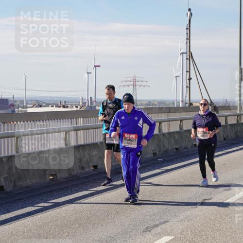 03.10.2025 - Köhlbrandbrückenlauf Michael Burmester http://msf.ph/oto/9125202 03.10.2025 13:08:54 Position 2 5748 meine-sportfotos.de