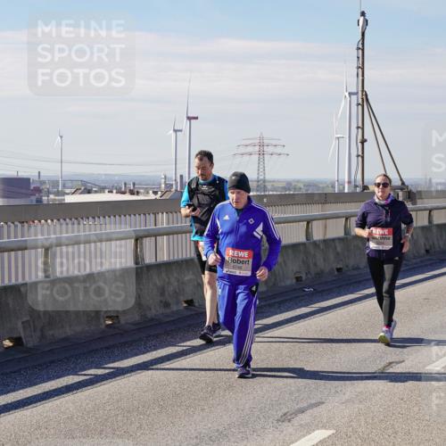 03.10.2025 - Köhlbrandbrückenlauf Michael Burmester http://msf.ph/oto/9125214 03.10.2025 13:08:54 Position 2 5748 meine-sportfotos.de