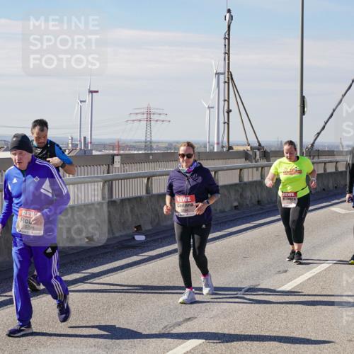 03.10.2025 - Köhlbrandbrückenlauf Michael Burmester http://msf.ph/oto/9125221 03.10.2025 13:08:55 Position 2 5748 meine-sportfotos.de