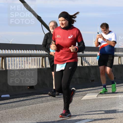03.10.2025 - Köhlbrandbrückenlauf Strokosch-Dieckow http://msf.ph/oto/9125369 03.10.2025 10:07:58 Position 2 248, 2517 meine-sportfotos.de