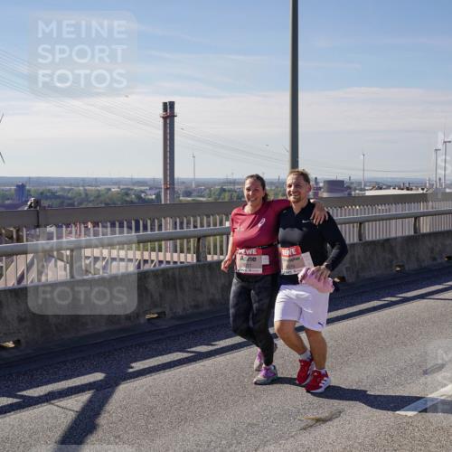 03.10.2025 - Köhlbrandbrückenlauf Michael Burmester http://msf.ph/oto/9125371 03.10.2025 13:09:10 Position 2 6011 meine-sportfotos.de