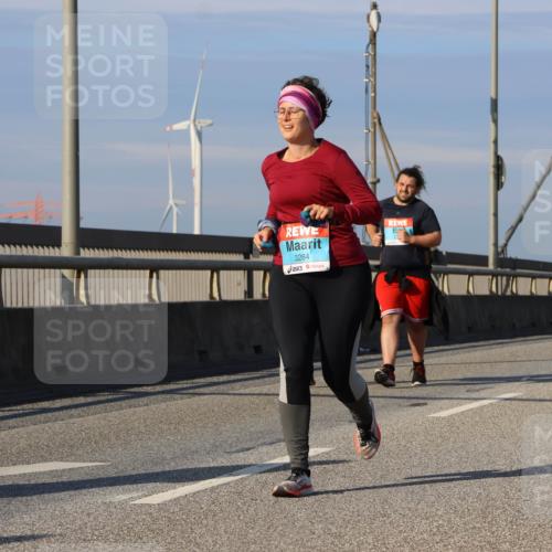 03.10.2025 - Köhlbrandbrückenlauf Strokosch-Dieckow http://msf.ph/oto/9125382 03.10.2025 10:08:01 Position 2 3284 meine-sportfotos.de