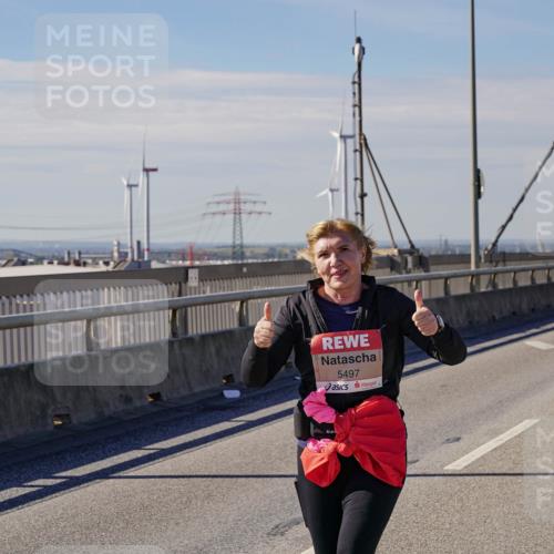 03.10.2025 - Köhlbrandbrückenlauf Michael Burmester http://msf.ph/oto/9125607 03.10.2025 13:09:41 Position 2 5497 meine-sportfotos.de