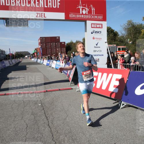 03.10.2025 - Köhlbrandbrückenlauf Jannik Wohlers http://msf.ph/oto/9125721 03.10.2025 12:47:33 Ziel 6638 meine-sportfotos.de
