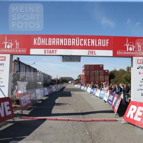 03.10.2025 - Köhlbrandbrückenlauf Jannik Wohlers http://msf.ph/oto/9125734 03.10.2025 12:47:52 Ziel  meine-sportfotos.de