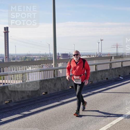 03.10.2025 - Köhlbrandbrückenlauf Michael Burmester http://msf.ph/oto/9125798 03.10.2025 13:10:13 Position 2  meine-sportfotos.de