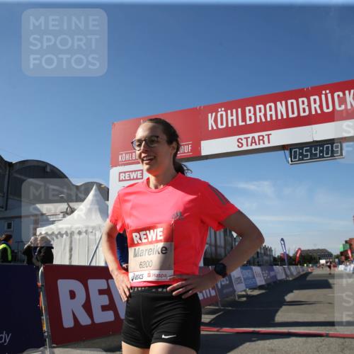 03.10.2025 - Köhlbrandbrückenlauf Jannik Wohlers http://msf.ph/oto/9125825 03.10.2025 12:54:09 Ziel 4030, 5710, 5947, 6200 meine-sportfotos.de