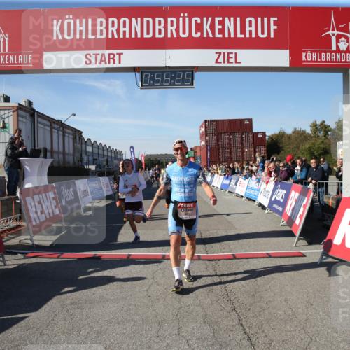 03.10.2025 - Köhlbrandbrückenlauf Jannik Wohlers http://msf.ph/oto/9125845 03.10.2025 12:56:25 Ziel 4028, 4050, 4078, 4166, 4170, 4231, 4478, 5957, 6266 meine-sportfotos.de