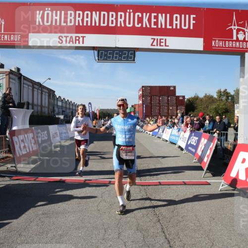 03.10.2025 - Köhlbrandbrückenlauf Jannik Wohlers http://msf.ph/oto/9125849 03.10.2025 12:56:25 Ziel 4028, 4050, 4078, 4166, 4170, 4231, 4478, 5957, 6266 meine-sportfotos.de