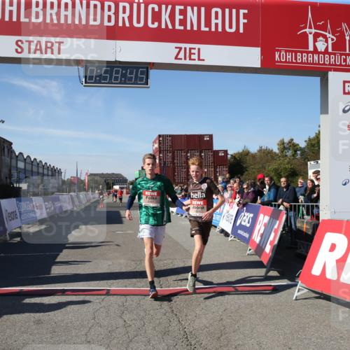 03.10.2025 - Köhlbrandbrückenlauf Jannik Wohlers http://msf.ph/oto/9125911 03.10.2025 12:58:46 Ziel 4148, 4368, 5824, 6167 meine-sportfotos.de