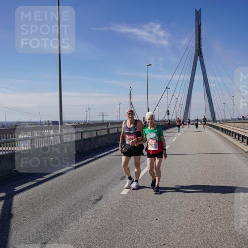 03.10.2025 - Köhlbrandbrückenlauf Michael Burmester http://msf.ph/oto/9125960 03.10.2025 13:10:39 Position 2  meine-sportfotos.de