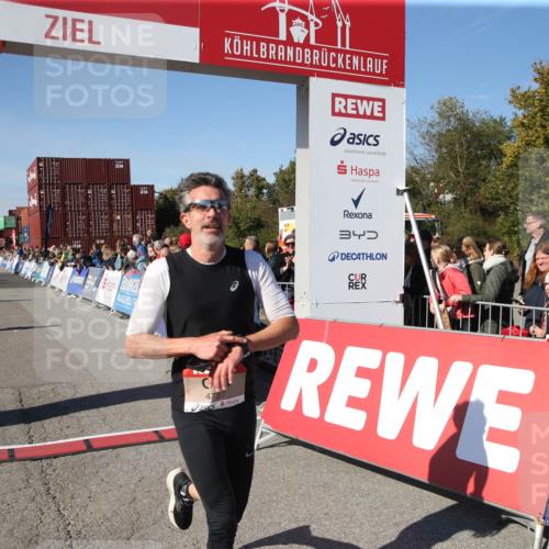 03.10.2025 - Köhlbrandbrückenlauf Jannik Wohlers http://msf.ph/oto/9125976 03.10.2025 13:01:18 Ziel 4737, 5779, 5915, 6187, 6307, 6614 meine-sportfotos.de