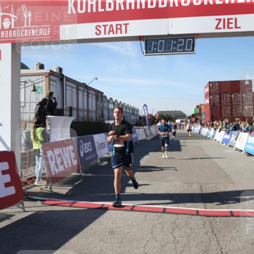 03.10.2025 - Köhlbrandbrückenlauf Jannik Wohlers http://msf.ph/oto/9125985 03.10.2025 13:01:20 Ziel 4199, 4737, 5779, 5915, 6187, 6307, 6614 meine-sportfotos.de