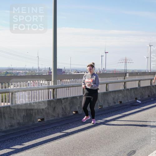 03.10.2025 - Köhlbrandbrückenlauf Michael Burmester http://msf.ph/oto/9125996 03.10.2025 13:10:44 Position 2  meine-sportfotos.de