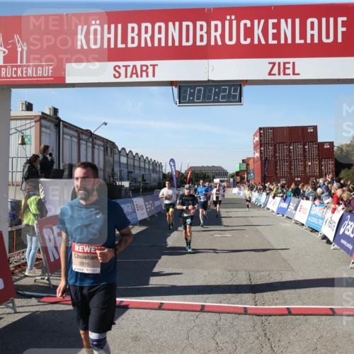03.10.2025 - Köhlbrandbrückenlauf Jannik Wohlers http://msf.ph/oto/9125999 03.10.2025 13:01:24 Ziel 4073, 4199, 4219, 4284, 4292, 4304, 4737, 5915, 6187, 6307, 6775 meine-sportfotos.de