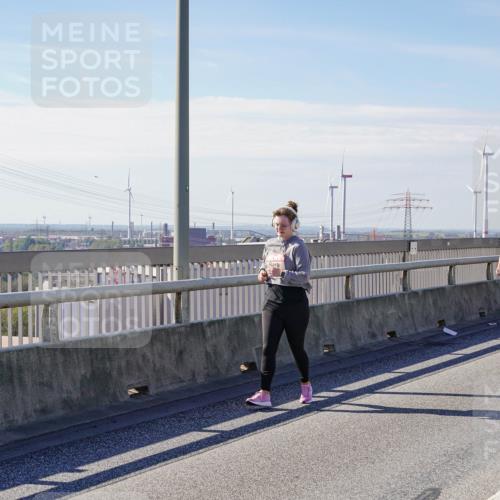 03.10.2025 - Köhlbrandbrückenlauf Michael Burmester http://msf.ph/oto/9126001 03.10.2025 13:10:44 Position 2 1770 meine-sportfotos.de