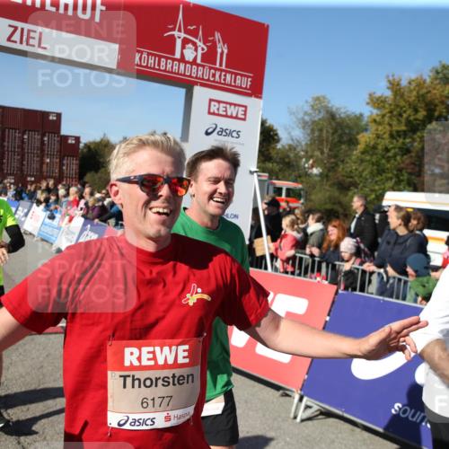 03.10.2025 - Köhlbrandbrückenlauf Jannik Wohlers http://msf.ph/oto/9126030 03.10.2025 13:10:36 Ziel 4386, 4429, 4514, 4711, 5229, 5383, 5410, 5689, 5738, 5889, 6024, 6177, 6269, 6273, 6294, 6779, 6781, 6782 meine-sportfotos.de