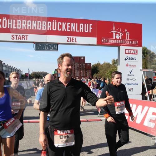 03.10.2025 - Köhlbrandbrückenlauf Jannik Wohlers http://msf.ph/oto/9126050 03.10.2025 13:16:55 Ziel 4168, 4359, 4551, 4605, 4978, 5028, 5053, 5099, 5100, 5166, 5302, 5385, 5386, 5453, 5467, 5840, 6286, 6299, 6340, 6343, 6474, 6620, 6623, 6626, 6658, 6697, 6746, 6785 meine-sportfotos.de