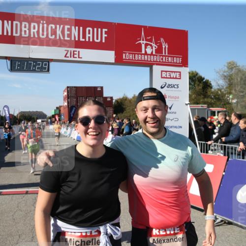 03.10.2025 - Köhlbrandbrückenlauf Jannik Wohlers http://msf.ph/oto/9126092 03.10.2025 13:17:29 Ziel 4012, 4686, 4746, 4818, 4988, 5007, 5008, 5031, 5638, 5642, 5890, 5906, 5909, 6069, 6389, 6710 meine-sportfotos.de