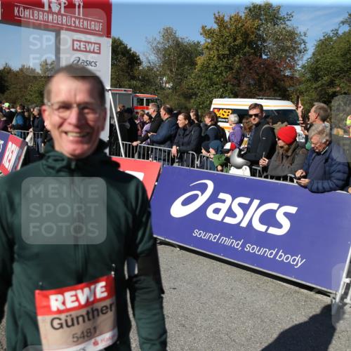 03.10.2025 - Köhlbrandbrückenlauf Jannik Wohlers http://msf.ph/oto/9126114 03.10.2025 13:20:14 Ziel 4397, 4402, 4565, 4779, 4994, 5037, 5160, 5175, 5328, 5456, 5481, 5672, 5683, 5850, 6035, 6136, 6589, 6649 meine-sportfotos.de