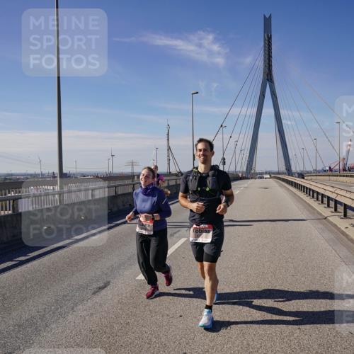 03.10.2025 - Köhlbrandbrückenlauf Michael Burmester http://msf.ph/oto/9126123 03.10.2025 13:10:57 Position 2  meine-sportfotos.de