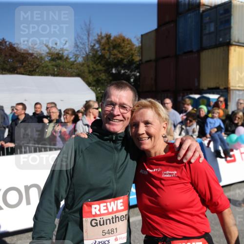 03.10.2025 - Köhlbrandbrückenlauf Jannik Wohlers http://msf.ph/oto/9126130 03.10.2025 13:20:17 Ziel 4397, 4402, 4565, 4571, 4779, 4994, 5144, 5160, 5456, 5481, 5672, 5683, 5850, 6035, 6136, 6589 meine-sportfotos.de