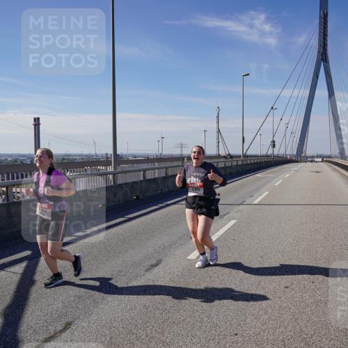 03.10.2025 - Köhlbrandbrückenlauf Michael Burmester http://msf.ph/oto/9126161 03.10.2025 13:11:00 Position 2  meine-sportfotos.de