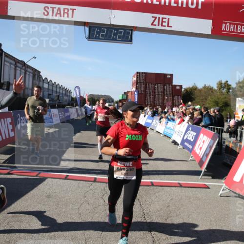 03.10.2025 - Köhlbrandbrückenlauf Jannik Wohlers http://msf.ph/oto/9126200 03.10.2025 13:21:27 Ziel 4367, 4379, 4838, 4917, 5149, 5483, 5506, 5725, 5871, 6040, 6132, 6186, 6221, 6675, 6676, 6679, 6802 meine-sportfotos.de