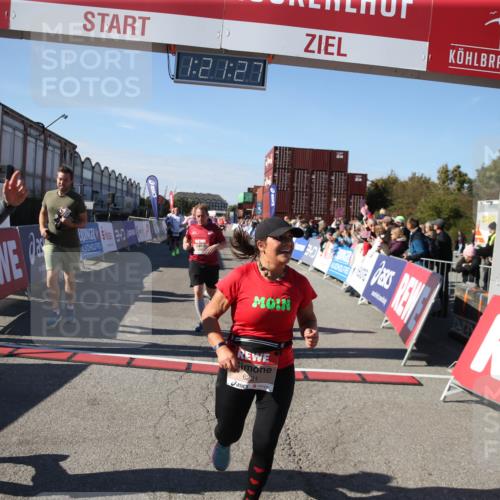 03.10.2025 - Köhlbrandbrückenlauf Jannik Wohlers http://msf.ph/oto/9126203 03.10.2025 13:21:27 Ziel 4367, 4379, 4838, 4917, 5149, 5483, 5506, 5725, 5871, 6040, 6132, 6186, 6221, 6675, 6676, 6679, 6802 meine-sportfotos.de