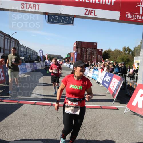 03.10.2025 - Köhlbrandbrückenlauf Jannik Wohlers http://msf.ph/oto/9126206 03.10.2025 13:21:27 Ziel 4367, 4379, 4838, 4917, 5149, 5483, 5506, 5725, 5871, 6040, 6132, 6186, 6221, 6675, 6676, 6679, 6802 meine-sportfotos.de
