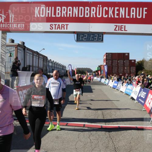 03.10.2025 - Köhlbrandbrückenlauf Jannik Wohlers http://msf.ph/oto/9126209 03.10.2025 13:21:33 Ziel 4367, 4913, 4917, 5149, 5458, 5483, 5506, 5725, 5871, 6040, 6132, 6186, 6221, 6675, 6676, 6679, 6802 meine-sportfotos.de
