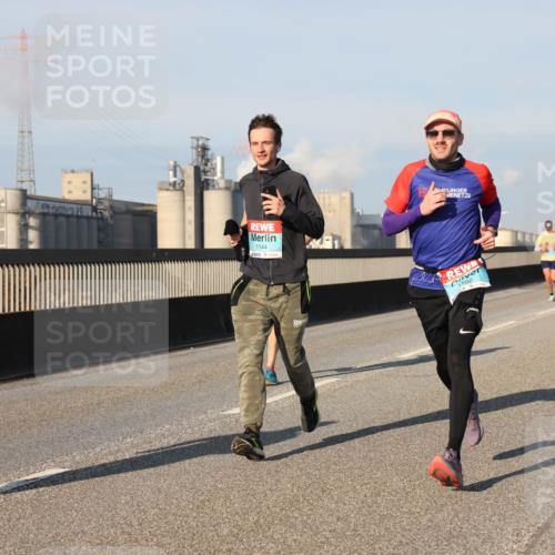03.10.2025 - Köhlbrandbrückenlauf Lena Gebhardt http://msf.ph/oto/9126220 03.10.2025 09:46:09 Position 2 1144, 100 meine-sportfotos.de