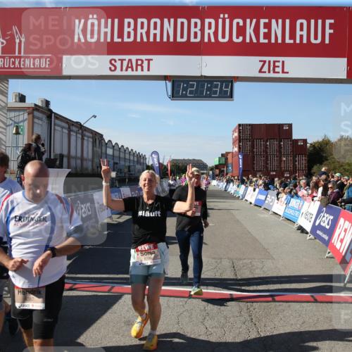 03.10.2025 - Köhlbrandbrückenlauf Jannik Wohlers http://msf.ph/oto/9126227 03.10.2025 13:21:35 Ziel 4367, 4519, 4913, 4917, 5149, 5458, 5483, 5506, 5871, 5894, 5895, 6040, 6132, 6186, 6221, 6802 meine-sportfotos.de