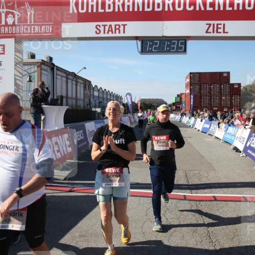 03.10.2025 - Köhlbrandbrückenlauf Jannik Wohlers http://msf.ph/oto/9126240 03.10.2025 13:21:35 Ziel 4367, 4519, 4913, 4917, 5149, 5458, 5483, 5506, 5871, 5894, 5895, 6040, 6132, 6186, 6221, 6802 meine-sportfotos.de