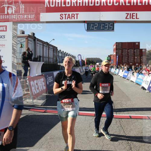 03.10.2025 - Köhlbrandbrückenlauf Jannik Wohlers http://msf.ph/oto/9126246 03.10.2025 13:21:36 Ziel 4367, 4519, 4913, 4917, 4979, 5149, 5458, 5483, 5871, 5894, 5895, 6132, 6186 meine-sportfotos.de