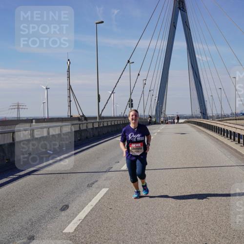 03.10.2025 - Köhlbrandbrückenlauf Michael Burmester http://msf.ph/oto/9126266 03.10.2025 13:12:01 Position 2 6558 meine-sportfotos.de