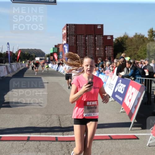 03.10.2025 - Köhlbrandbrückenlauf Jannik Wohlers http://msf.ph/oto/9126287 03.10.2025 13:21:49 Ziel 4064, 4067, 4139, 4519, 4843, 4979, 5329, 5345, 5894, 5895, 5901, 5981, 6532, 6662 meine-sportfotos.de